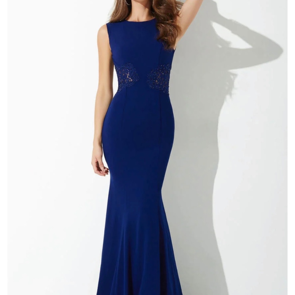 Jovani Evenings, Blue Gown, Size 8. Never Worn, Tags on.